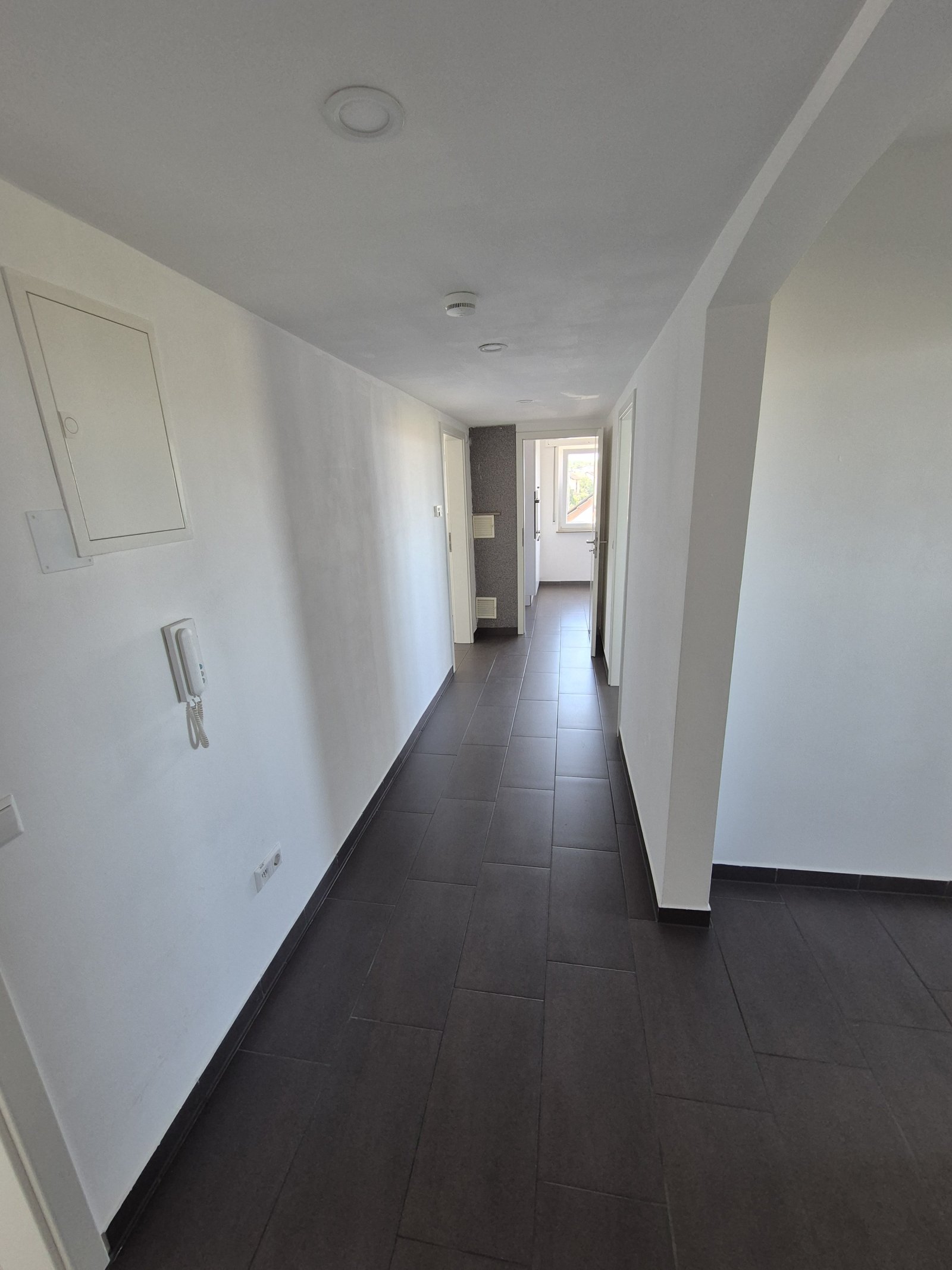 Ihr neues Zuhause – Schöne 3-Zimmer-Wohnung im Dachgeschoss!