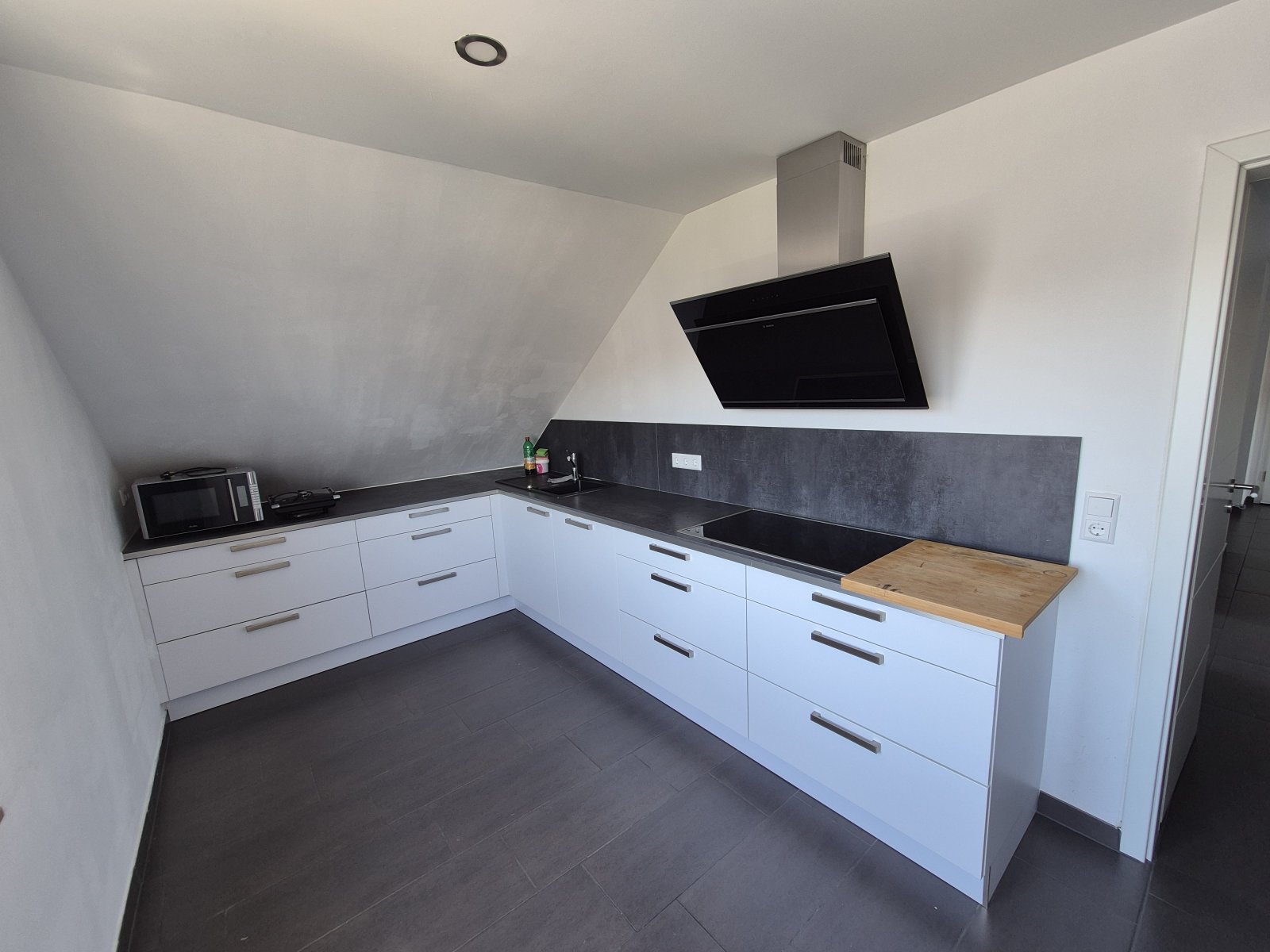 Ihr neues Zuhause – Schöne 3-Zimmer-Wohnung im Dachgeschoss!