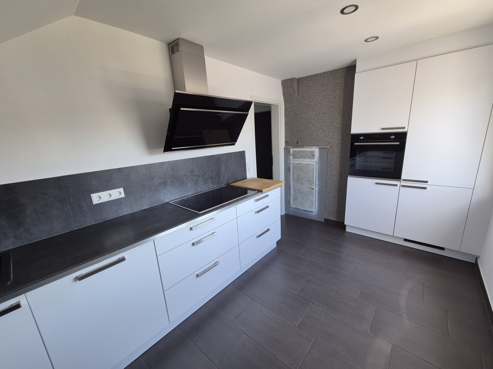 Ihr neues Zuhause – Schöne 3-Zimmer-Wohnung im Dachgeschoss!