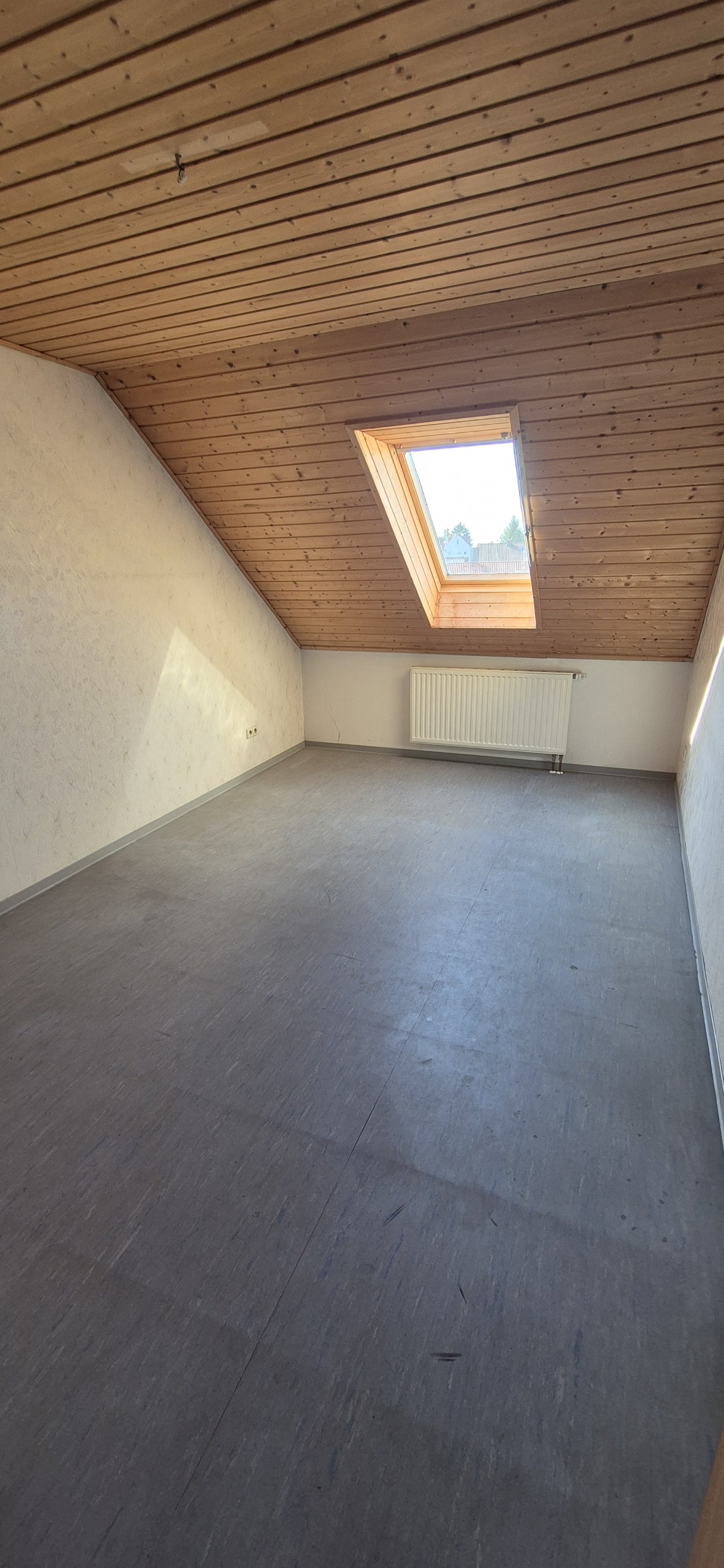 Ideale Doppelhaushälfte für die ganze Familie – Ein Zuhause mit Charme!