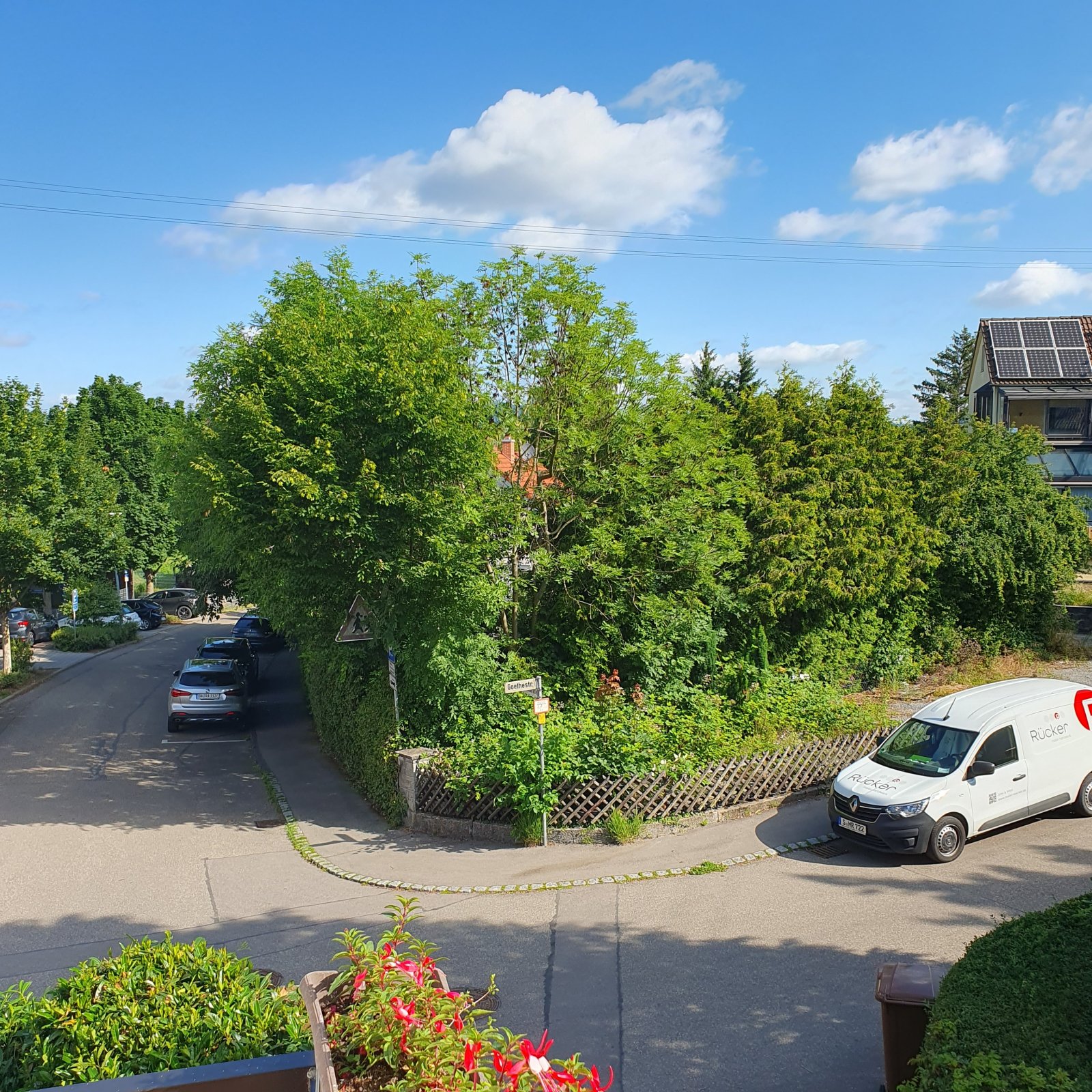 Provisionsfrei für Käufer – Mehrfamilienhaus mit drei Wohneinheiten in familienfreundlicher Lage
